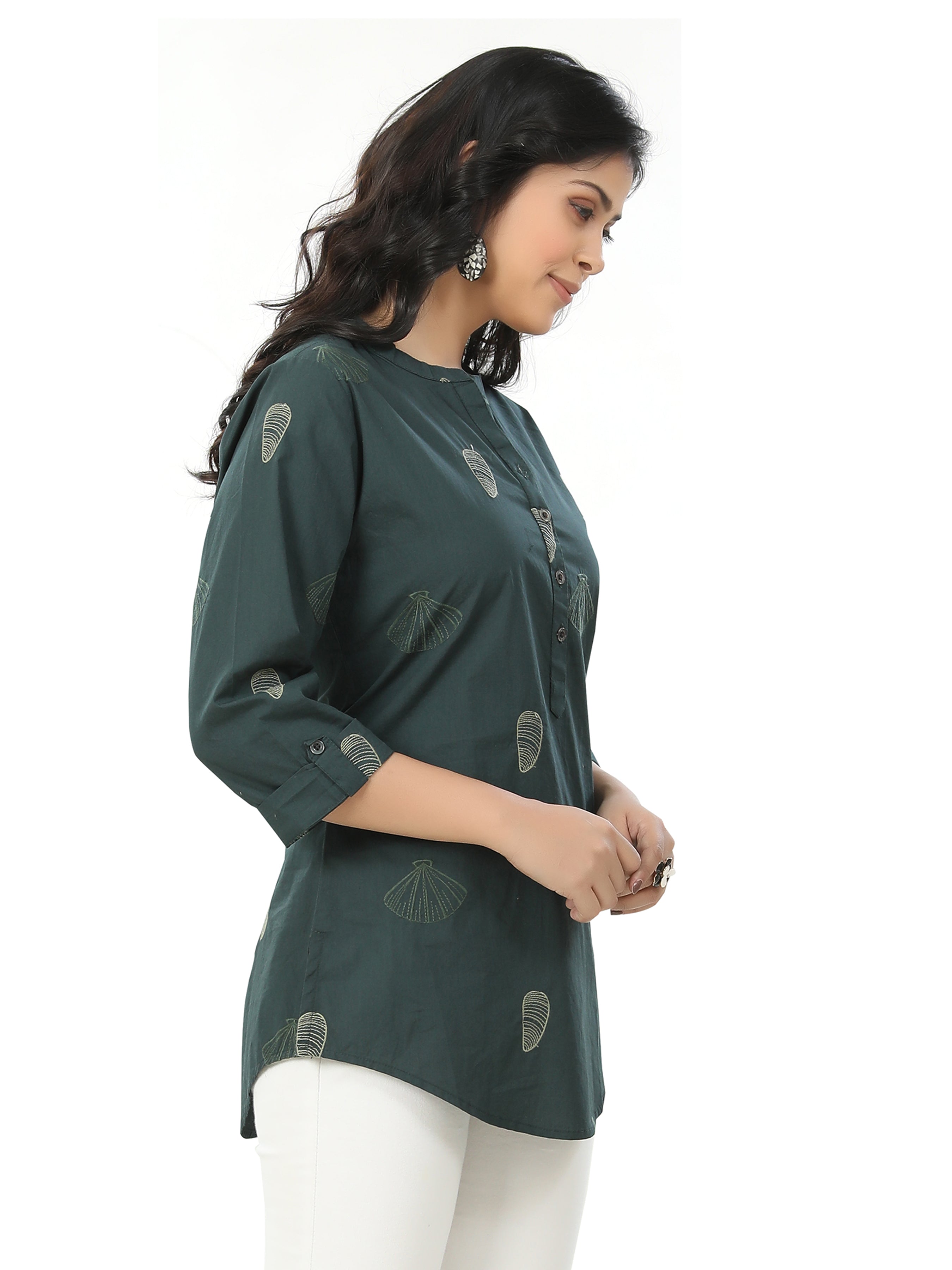 Embroidered Butta Work Mandarin Collar Short Kurta